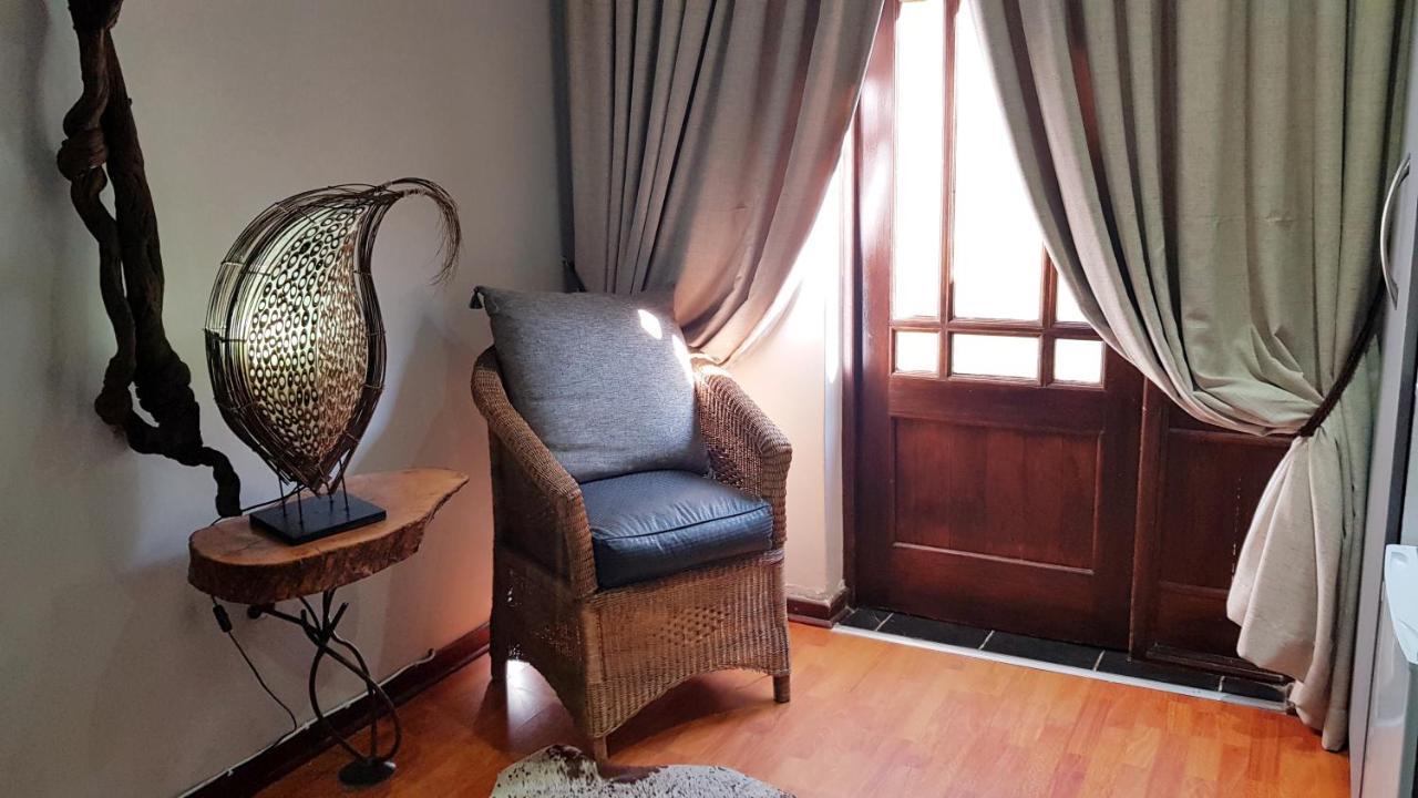 Lamon Guesthouse Kroonstad Buitenkant foto